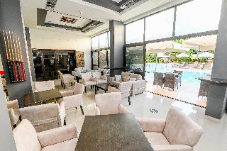 Saint Constantine Hotel