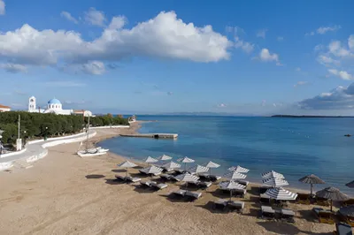 Oasis Beach Hotel