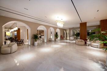 Vantaris Palace Hotel