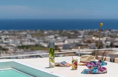 Nalas Suites Santorini