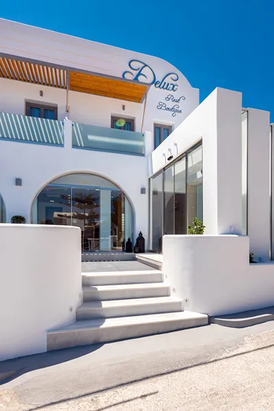 Deluxe Suites Santorini