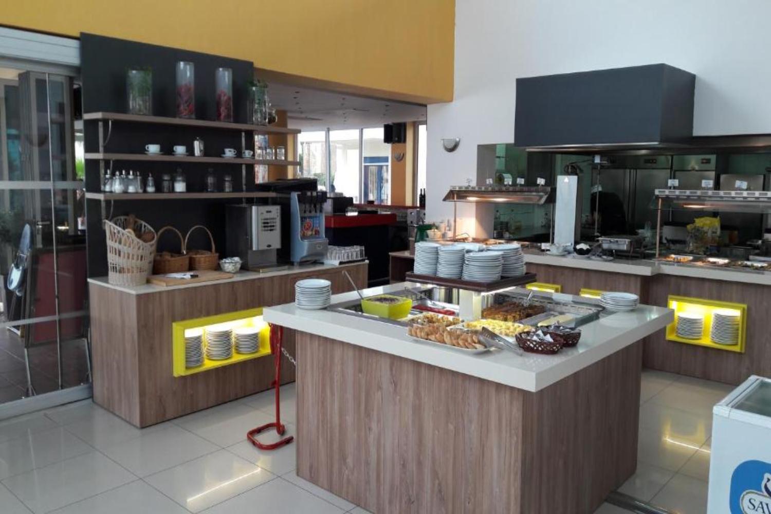 Meropi Hotel