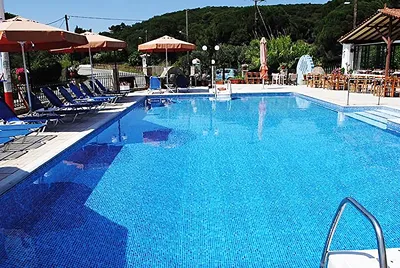 Koukounaries Beach Hotel