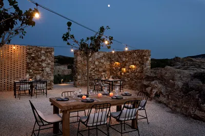The Rooster | Wellness & Lifestyle Resort Antiparos