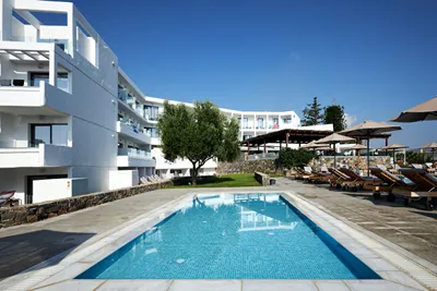 Amounda Bay Hotel
