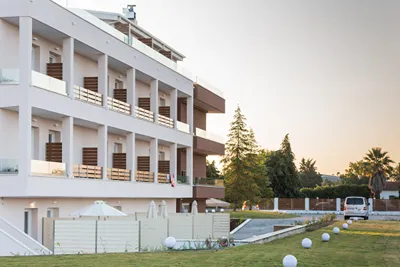 Mythic Summer Hotel