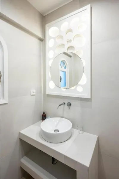 Smy Mediterranean White Santorini