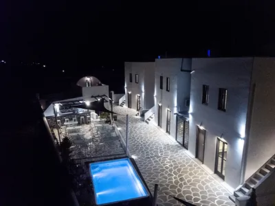 Sun Springs Suites Santorini