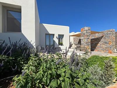 Pentanemi Folegandros