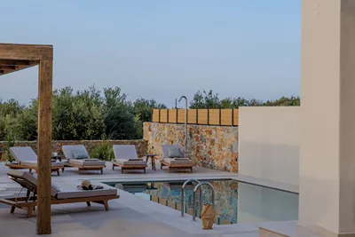 Sokratis LocoLux Villas & Suites