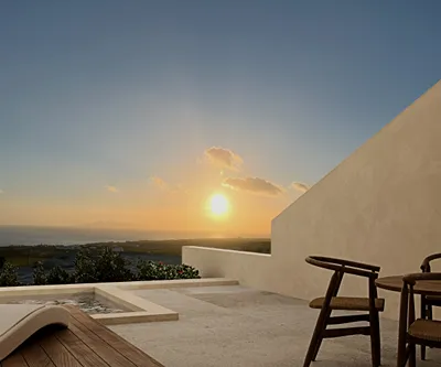 Pnoe Luxury Suites