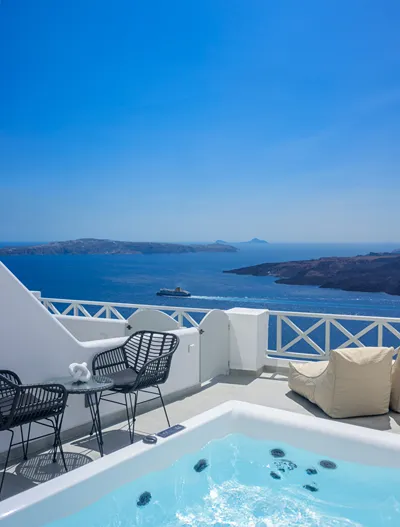 Elia Caldera Suites