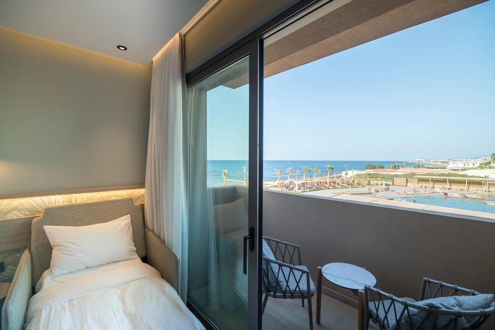 Senseana Sea Side Resort & Spa