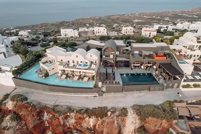 West East Suites Santorini