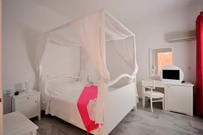 Narges Hotel