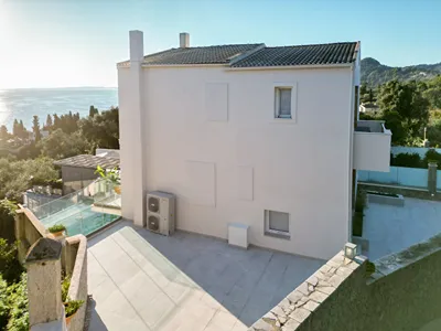 ACHILLION LUXURY CORFU VILLA & SUITES