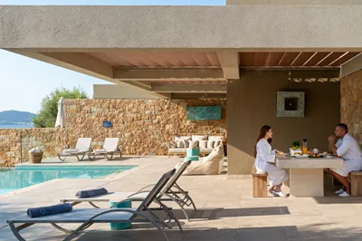 Amada Colossos Resort