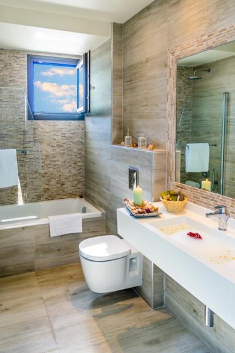 Notos Deluxe Suites