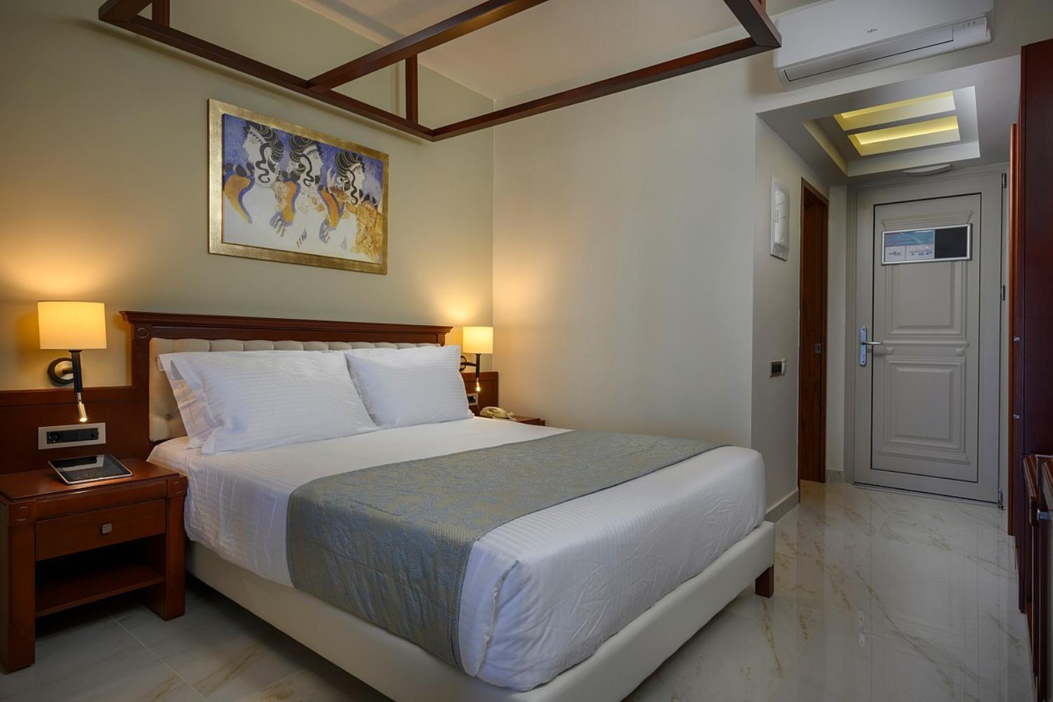 Vantaris Palace Hotel