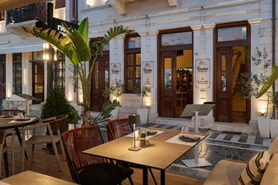 Civitas Suites Hotel