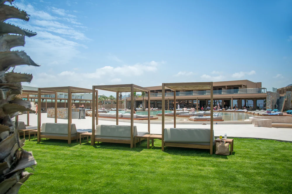 Senseana Sea Side Resort & Spa