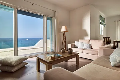 Villa Imperial Milos