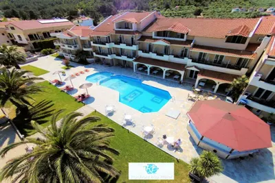 Rachoni Bay Resort