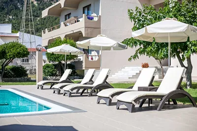 SANTA HELENA HOTEL - Adults 14+ y.o