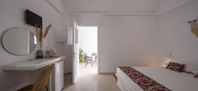 Cal Day Rooms Santorini