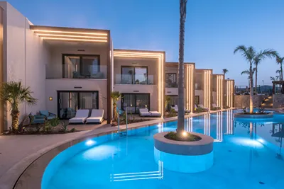 Noble Hotel & Suites
