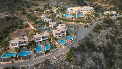 THE NOVERIAN Scenic Crete 5* Hilltop Villa Resort & Spa