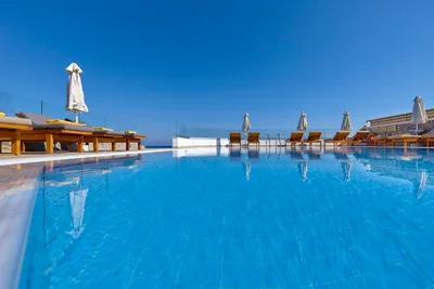 Alexander Beach Hotel & Village