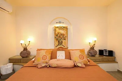 Villa Isabella Studios & Suites