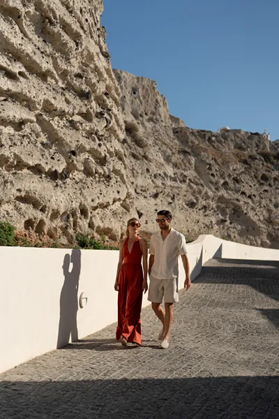 Santo Mine Oia Suites