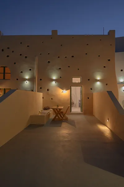 Elements Cave Suites