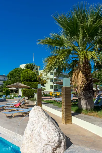 STAMOS HOTEL