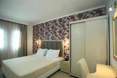 Naias Beach Hotel
