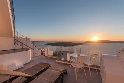 Villa Renos Santorini