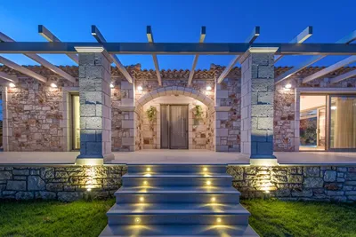Avra Villa