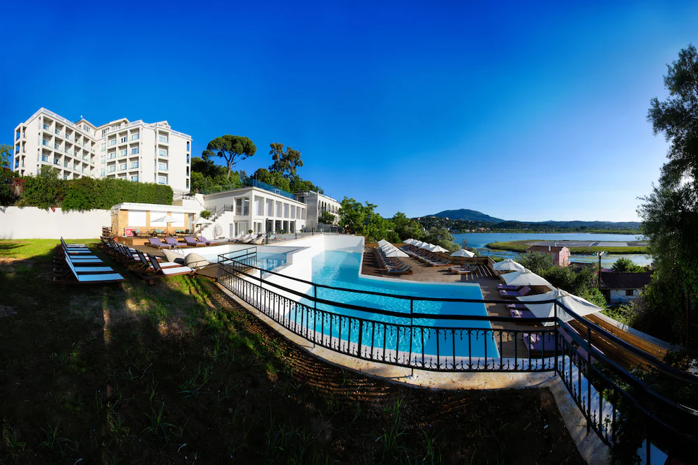 The Royal Grand Hotel