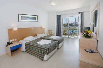Kosta Palace Hotel