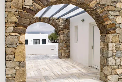 Giannoulaki Hotel