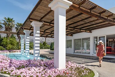 Comer Kinetta Beach