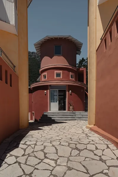 Red Tower Hotel
