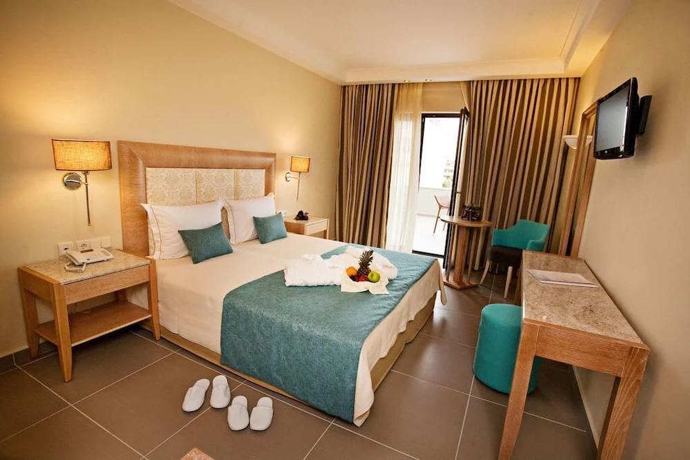 Danai Hotel & Spa