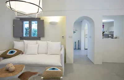 Eolia Kamari Villa