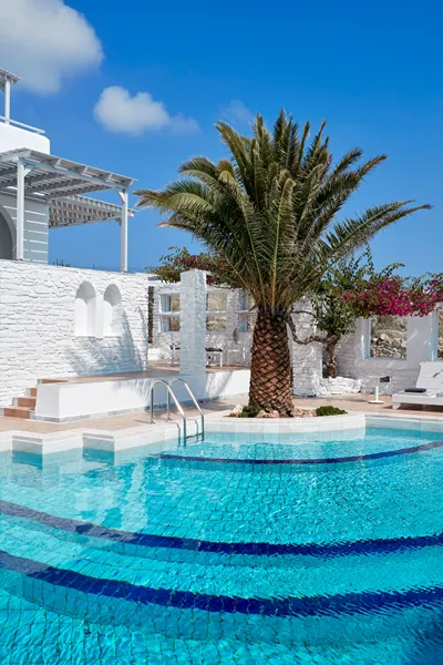 Mr and Mrs White Paros