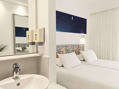 ESPERIA CITY HOTEL
