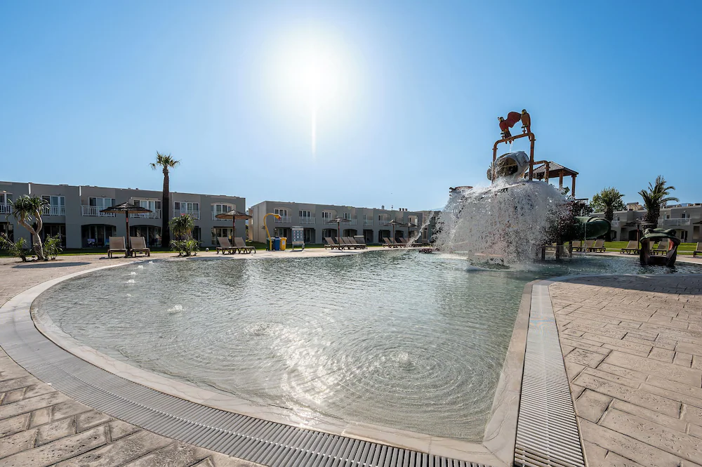 Akti Coast Club