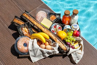 Sunny Villas Resort and Spa